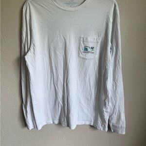 Men’s M White Vineyard Vines Graphic Print Lightweight Long Sleeve Shirt